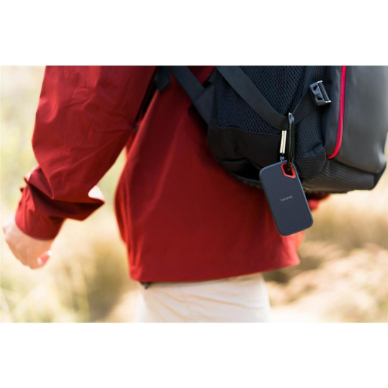 SanDisk Extreme PRO Portable SSD 1 TB (externe SSD, NVMe-SSD-Performance, 2,5 Zoll, 2.000 MB/s Lesen und Schreiben)